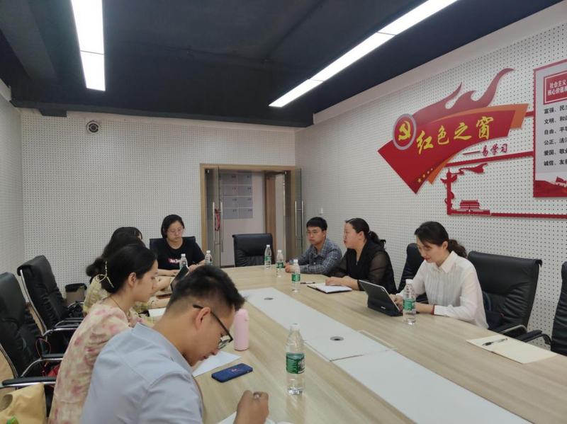 左丹副校长带领beat365名师工作室成员到贵州大学明德学院开展调研